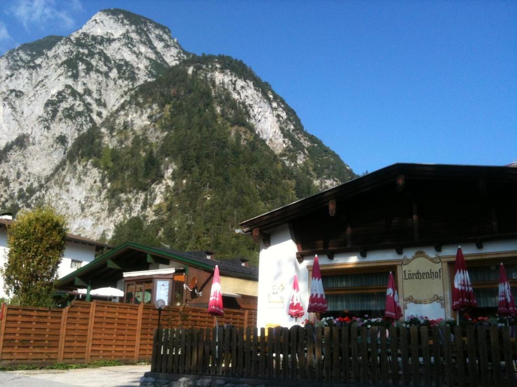 Pension Larchenhof Maurach  Bagian luar foto